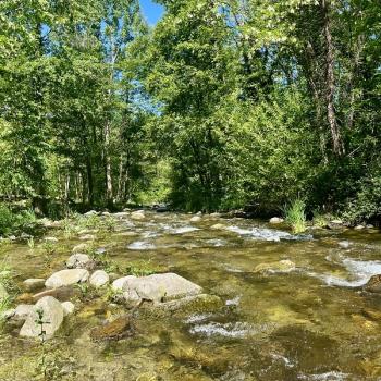 Accès privé rivière le Cady camping eau vive
